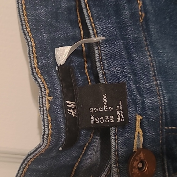 Denim Shorts from H&M - Picture 2 of 3